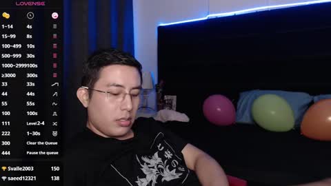 andrewmhilton_ online show from February 2025 02:35:01 AM