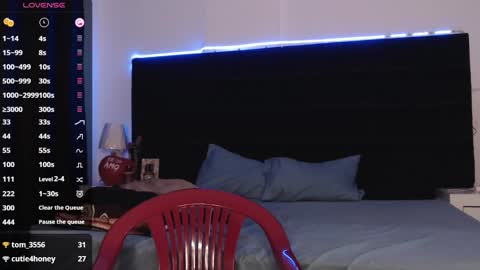 andrewmhilton_ online show from March 2025 01:22:01 AM