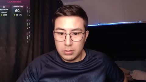 andrewmhilton_ online show from February 2026 06:17:02 AM