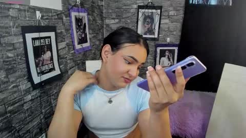 Snapshot of andrys_hot chatting on January 2026 10:13:02 PM Andrys online show from January 2026 10:13:02 PM