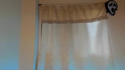 Snapshot of andy_0018 chatting on January 2025 10:13:02 PM Andy online show from January 2025 10:13:02 PM