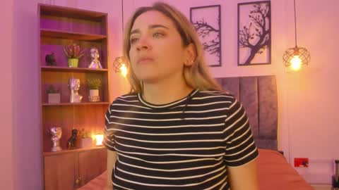 Snapshot of andy_and_emma chatting on December 2024 03:45:02 PM andy_and_emma online show from December 2024 03:45:02 PM