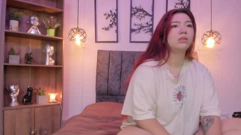 Snapshot of andy_and_emma chatting on December 2024 06:15:02 PM andy_and_emma online show from December 2024 06:15:02 PM