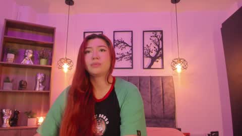 Snapshot of andy_and_emma chatting on January 2025 03:14:01 PM andy_and_emma online show from January 2025 03:14:01 PM