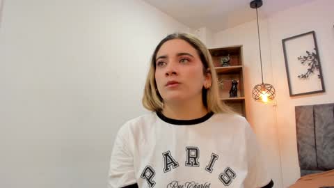 Snapshot of andy_and_emma chatting on January 2025 12:41:02 PM andy_and_emma online show from January 2025 12:41:02 PM