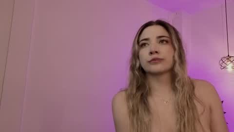 andy_and_emma online show from March 2026 12:44:01 PM