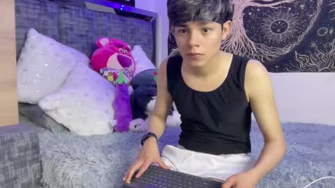 Andy online show from February 2025 04:05:02 PM