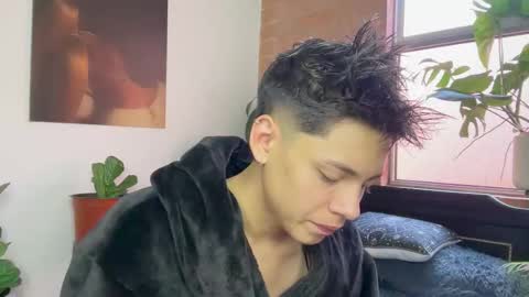 Andy online show from March 2026 12:35:02 PM