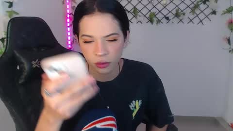 Snapshot of andy_bell_x chatting on February 2026 05:24:01 AM ANDY online show from February 2026 05:24:01 AM