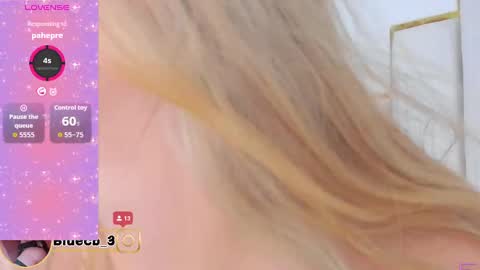 Snapshot of andy_bluee chatting on September 2025 04:16:02 AM Andy bluee online show from September 2025 04:16:02 AM