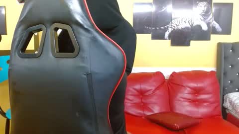 andy_dan1 online show from February 2026 08:07:02 PM