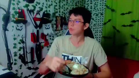 Andy Gray online show from November 2025 10:43:02 PM