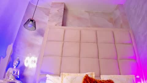  Andy  online show from December 2025 01:09:02 PM