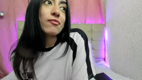 Snapshot of andy_turner chatting on January 2025 08:43:01 PM Andy Turner online show from January 2025 08:43:01 PM