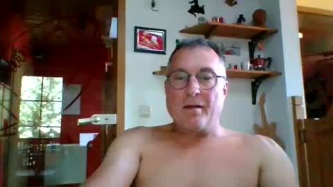 Snapshot of andybayern chatting on June 2026 03:50:01 PM andybayern online show from June 2026 03:50:01 PM