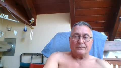 Snapshot of andybayern chatting on July 2026 04:27:02 PM andybayern online show from July 2026 04:27:02 PM