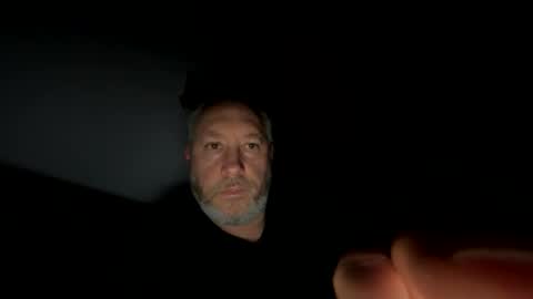 Snapshot of andyberg8 chatting on January 2025 11:06:02 PM Andy online show from January 2025 11:06:02 PM