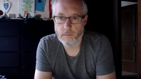 Snapshot of andyberg8 chatting on October 2025 06:24:01 AM Andy online show from October 2025 06:24:01 AM