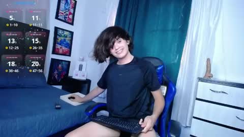 andy online show from April 2026 10:44:02 PM