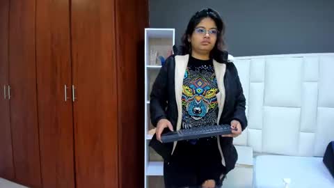 Snapshot of andyel2017 chatting on October 2025 11:29:01 AM Andy D online show from October 2025 11:29:01 AM