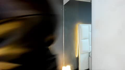 Snapshot of andyel2017 chatting on November 2025 06:17:01 PM Andy D online show from November 2025 06:17:01 PM