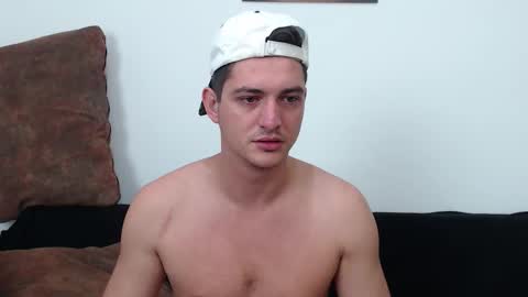 Andy Fame online show from November 2025 07:18:02 PM