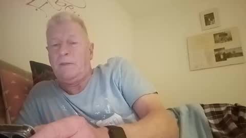 Snapshot of andyk1704 chatting on January 2025 04:41:02 AM andyk1704 online show from January 2025 04:41:02 AM