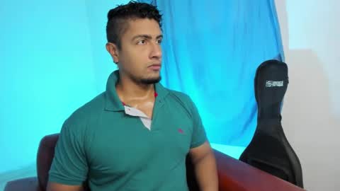 Snapshot of andylemonda chatting on February 2025 01:14:01 PM andylemonda online show from February 2025 01:14:01 PM