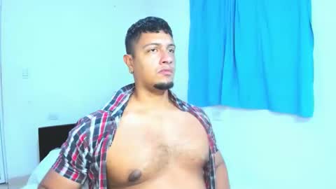 Snapshot of andylemonda chatting on December 2025 12:14:02 PM andylemonda online show from December 2025 12:14:02 PM