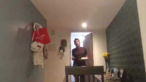 Snapshot of andyxxhot chatting on November 2025 02:35:01 AM andyxxhot online show from November 2025 02:35:01 AM