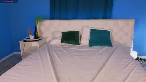 Snapshot of anellyball_ chatting on June 2026 12:57:02 AM Anelly online show from June 2026 12:57:02 AM