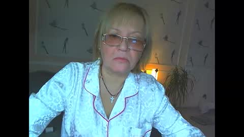Alinessa online show from April 2026 03:45:01 AM