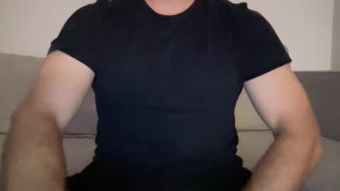 anewsummer online show from November 2025 05:07:02 AM