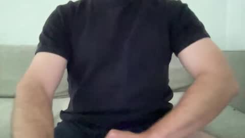 Snapshot of anewsummer chatting on February 2026 08:18:01 PM anewsummer online show from February 2026 08:18:01 PM