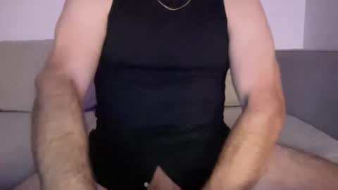 Snapshot of anewsummer chatting on February 2026 06:39:02 AM anewsummer online show from February 2026 06:39:02 AM