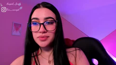 Angel  online show from December 2025 01:57:02 AM