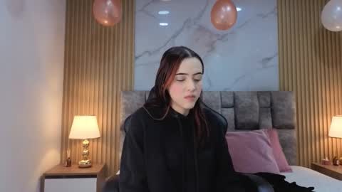 angel__kiss online show from February 2026 11:33:01 AM