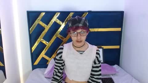 Angel  online show from January 2026 12:52:01 PM