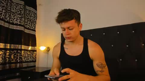 Angel Cuervo online show from February 2025 12:48:01 PM