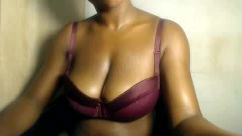 Snapshot of angel_daisyy chatting on June 2026 09:46:01 PM Daisy online show from June 2026 09:46:01 PM