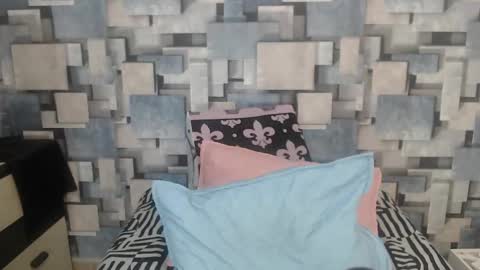 Snapshot of angel_dthroat chatting on November 2025 12:07:01 PM ANGHEL online show from November 2025 12:07:01 PM