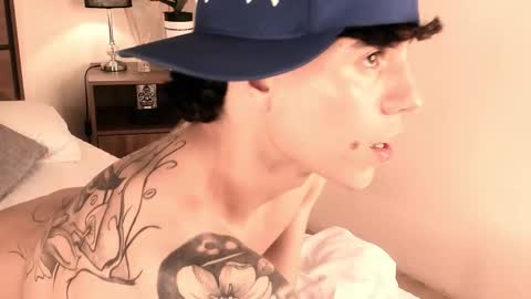 Snapshot of angel_eros_ chatting on March 2026 07:15:01 AM Angel online show from March 2026 07:15:01 AM