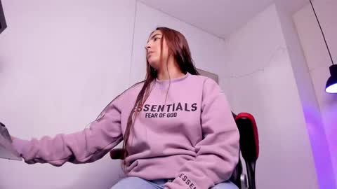 Snapshot of angel_hardy_dl chatting on November 2025 12:11:02 PM angel hardy online show from November 2025 12:11:02 PM