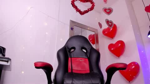 angel hardy online show from February 2026 10:53:02 AM