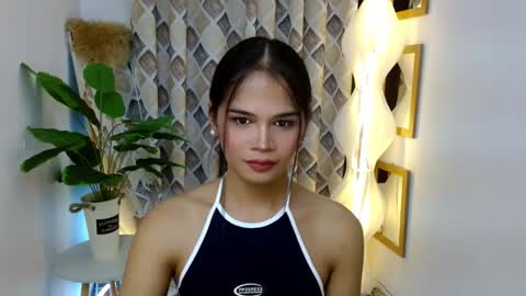 Snapshot of angel_indiguise chatting on February 2025 08:27:02 PM angela online show from February 2025 08:27:02 PM