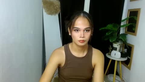 Snapshot of angel_indiguise chatting on October 2025 02:55:02 AM angela online show from October 2025 02:55:02 AM