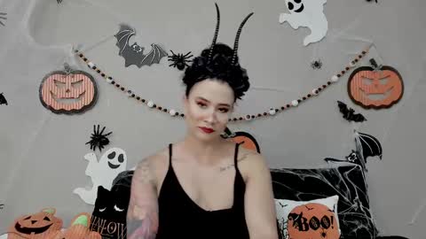 Angel online show from October 2025 01:30:01 AM