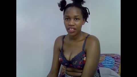 angel_mia5 online show from November 2025 06:35:02 AM