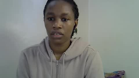 angel_mia5 online show from December 2025 10:02:01 AM