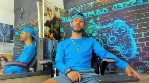 angel_villareal_ online show from April 2026 01:05:02 PM